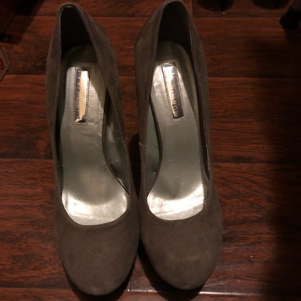 Suede Gray heels with metal back